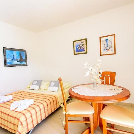 Apartments Mija Bol Dış mekan fotoğraf